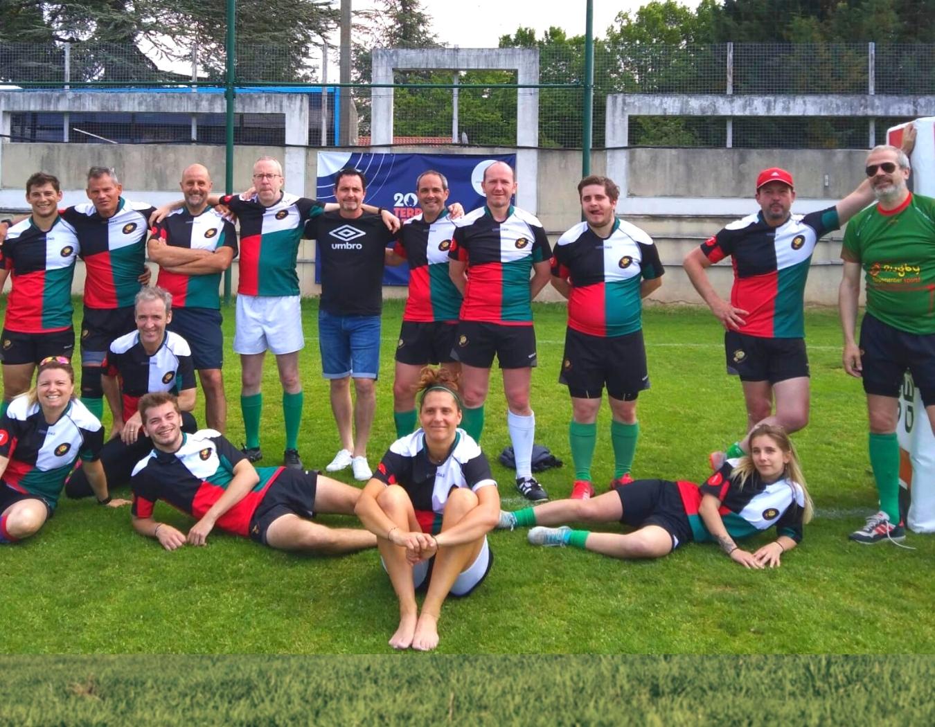 L'équipe pendant un tournoi au club de rugby RCSE42